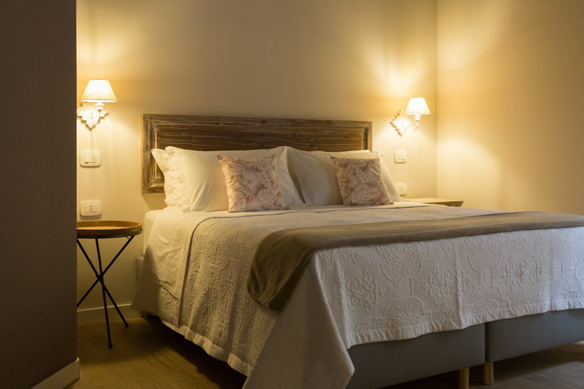 פלרמו Bellaroto Suite & Spa מראה חיצוני תמונה